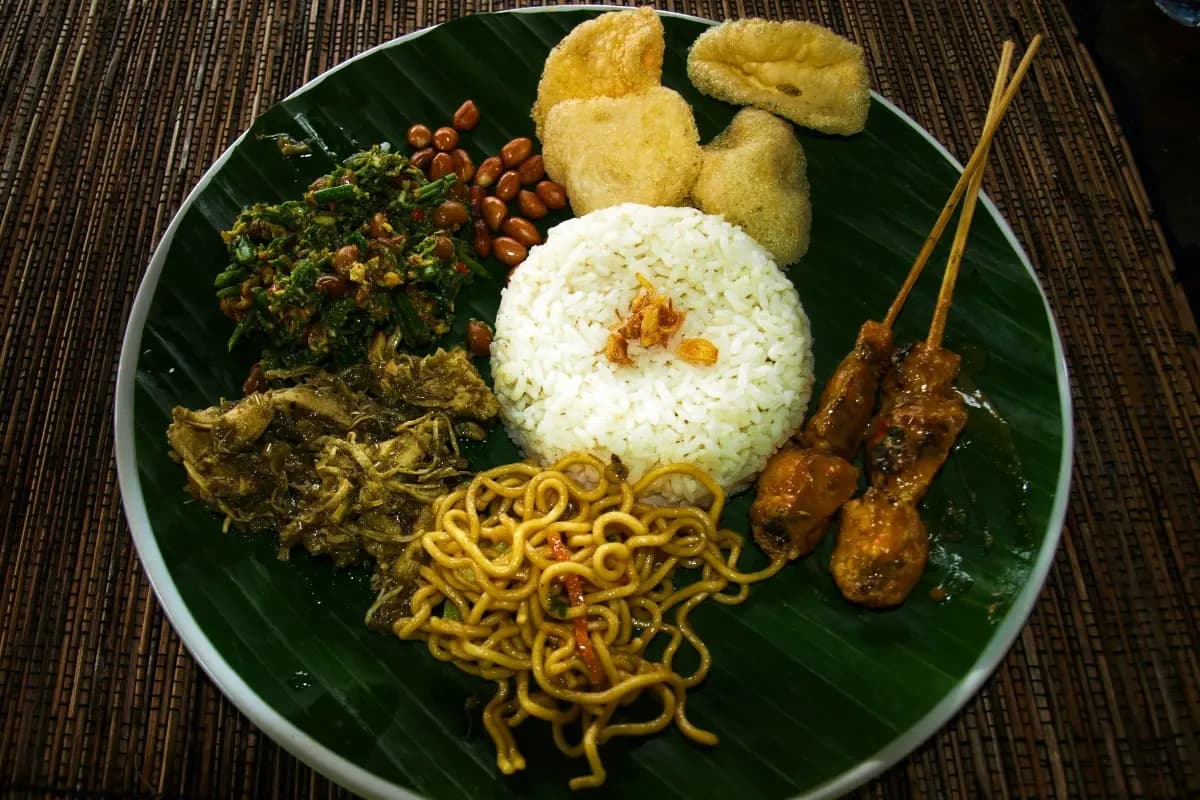 Balinese Food: A Complete Guide for Tourists Visiting Bali